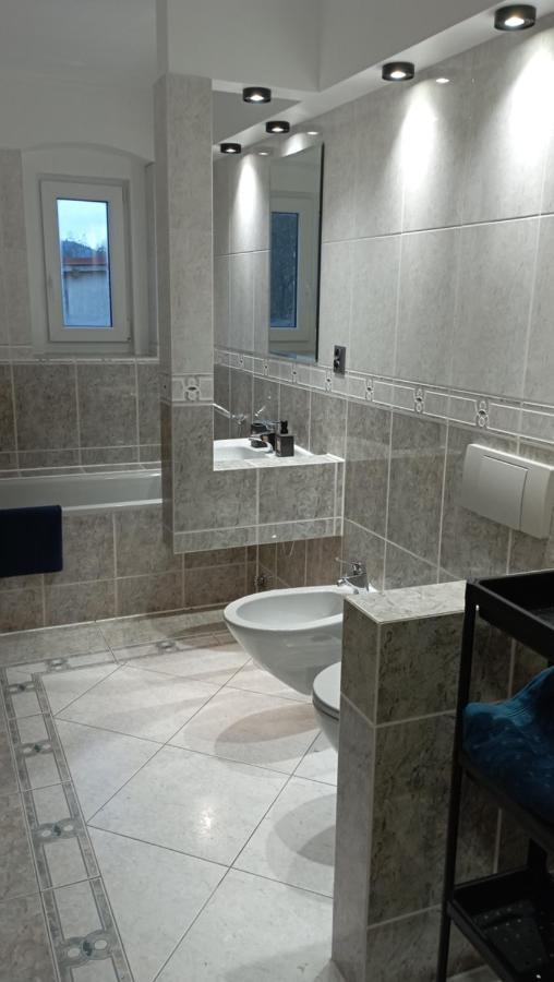 Apartament 27A Еленя-Гура Экстерьер фото